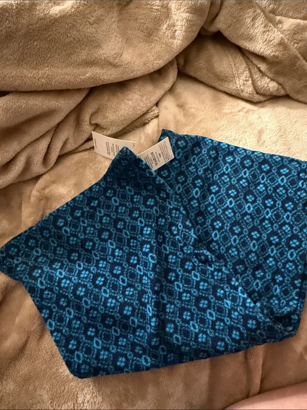 Lands' End Navy and Teal Patterned Knit Scarf with Matching Gloves